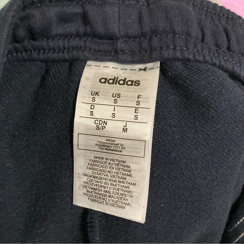 Adidas sweatpants - Picture 7 of 7